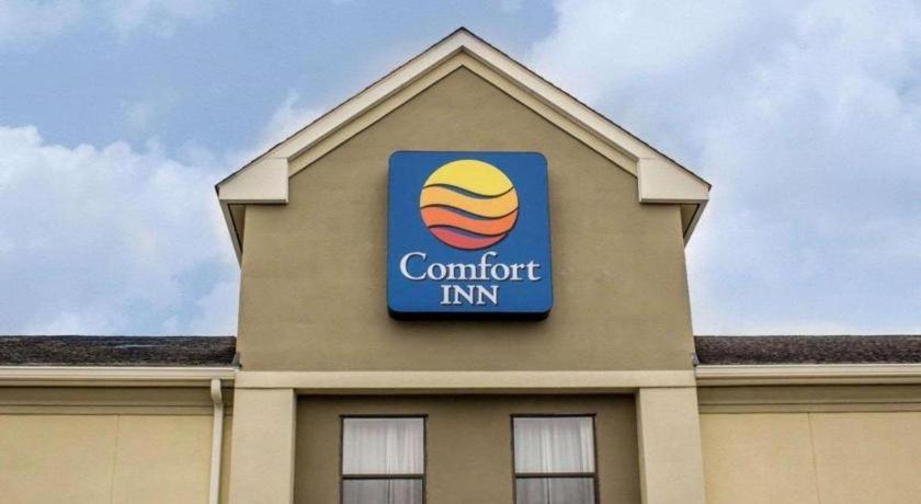 Comfort Inn Clinton Bagian luar foto